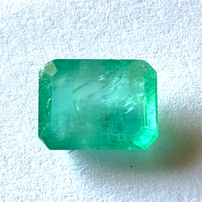 zambian emerald (panna stone)