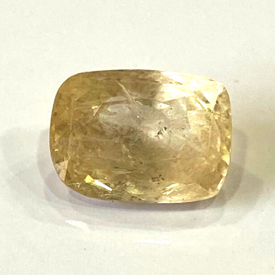 Yellow Sapphire (Pukhraj- 6.10 cts) - Ceylonese